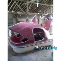 Supplier Bebek Bebekan Air Fiberglass Taman Air